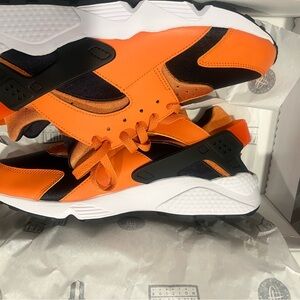 Nike Orange and Gray Box